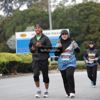 Runner Photo 3857770