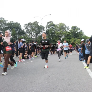 Runner Photo 3857804