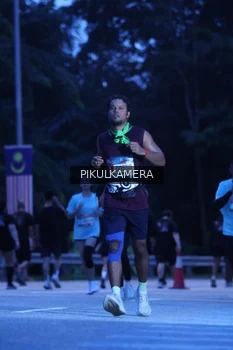 Runner Photo 3857827