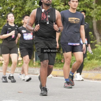 Runner Photo 3857840