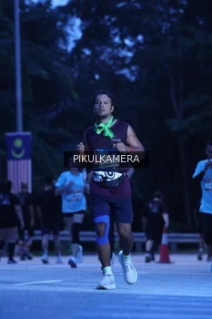 Runner Photo 3857842