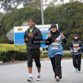 Runner Photo 3857852