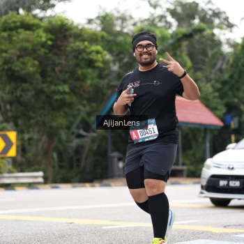 Runner Photo 3857912