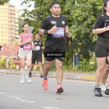 Runner Photo 3857931
