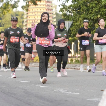 Runner Photo 3857959