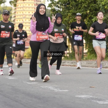 Runner Photo 3858002