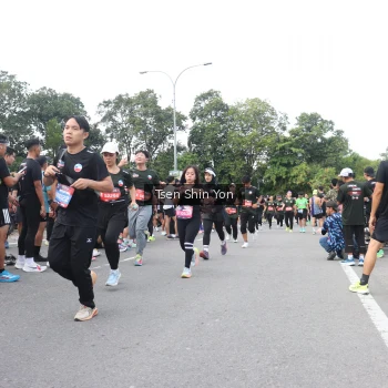 Runner Photo 3858006