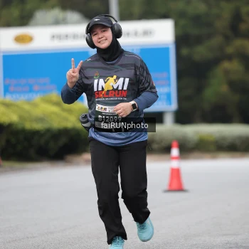 Runner Photo 3858010