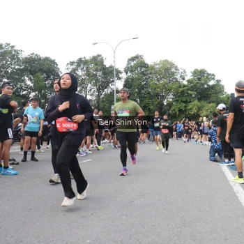 Runner Photo 3858126