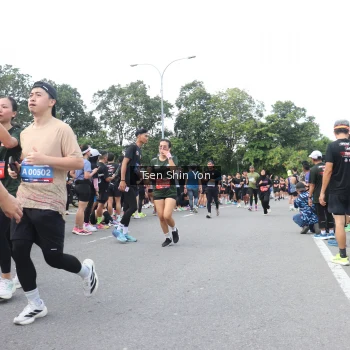 Runner Photo 3858135