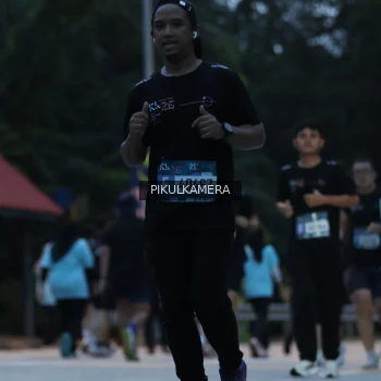 Runner Photo 3858299