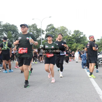 Runner Photo 3858306