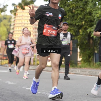 Runner Photo 3858391