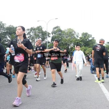 Runner Photo 3858435