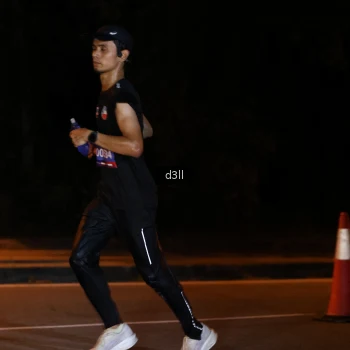 Runner Photo 3858546