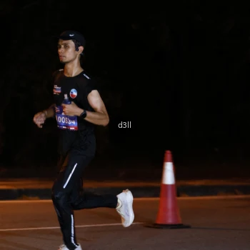 Runner Photo 3858555