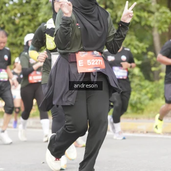 Runner Photo 3858582