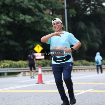 Runner Photo 3858599