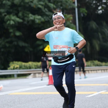 Runner Photo 3858605
