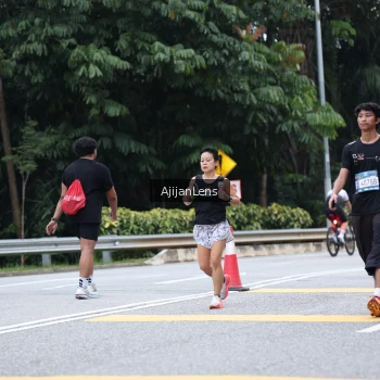 Runner Photo 3858648