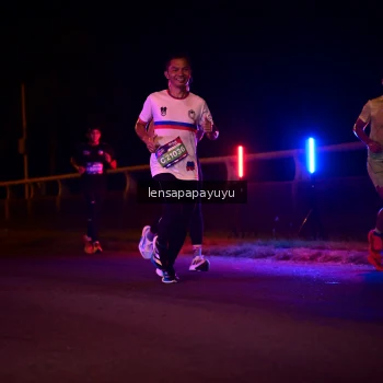 Runner Photo 3858651