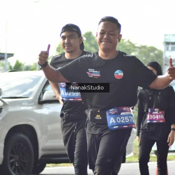 Runner Photo 3858672