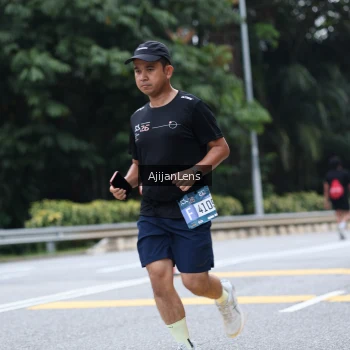 Runner Photo 3858726