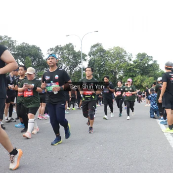 Runner Photo 3858733