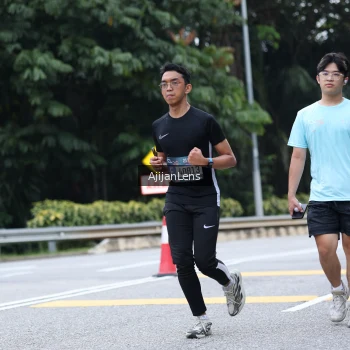Runner Photo 3858763