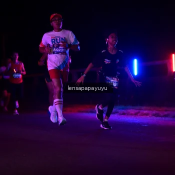 Runner Photo 3858858