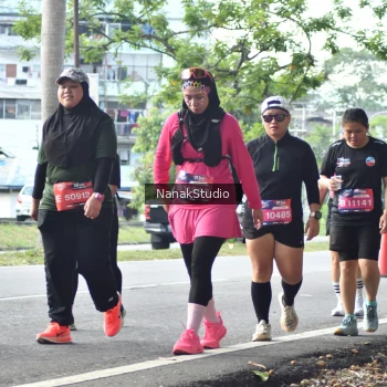 Runner Photo 3858888