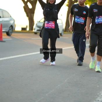 Runner Photo 3858963