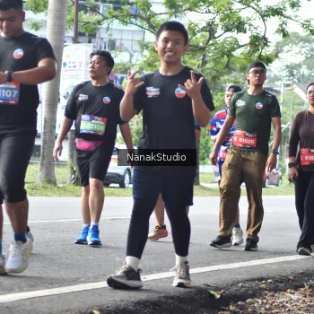 Runner Photo 3859003