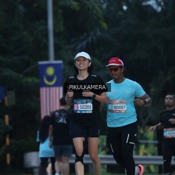 Runner Photo 3859040