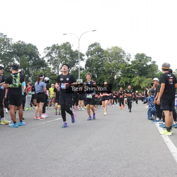 Runner Photo 3859246