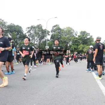 Runner Photo 3859273