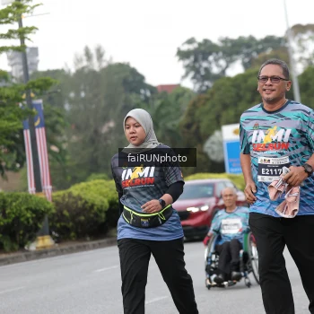 Runner Photo 3859363