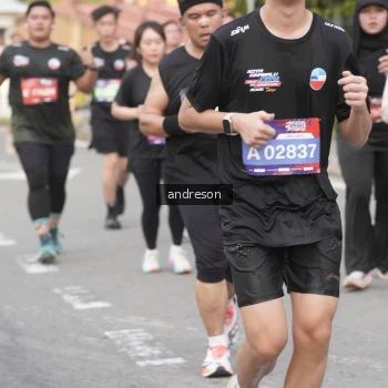 Runner Photo 3859371
