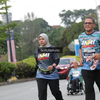 Runner Photo 3859374