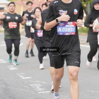 Runner Photo 3859379
