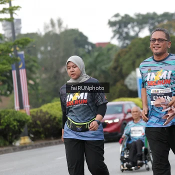 Runner Photo 3859393