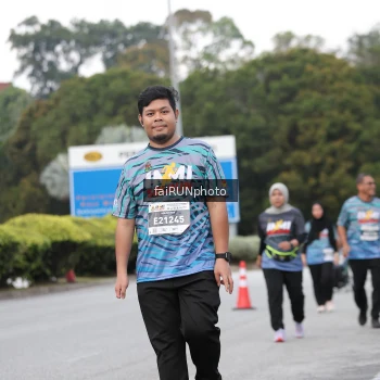 Runner Photo 3859396