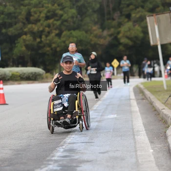 Runner Photo 3859569