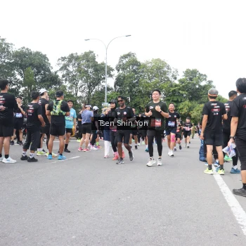 Runner Photo 3859571