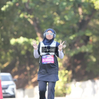 Runner Photo 3859575
