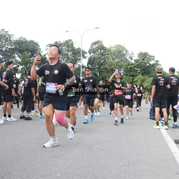 Runner Photo 3859623