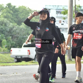 Runner Photo 3859633