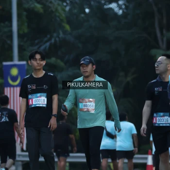 Runner Photo 3859641