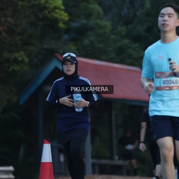 Runner Photo 3859648