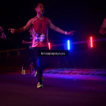 Runner Photo 3859657
